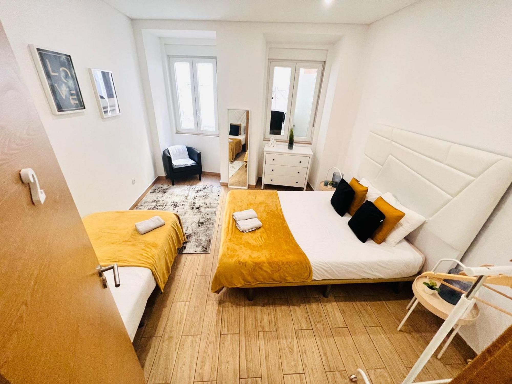Rooms, Ideal Location For Tourists Hostel
