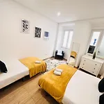 Central Lisbon Rooms, Ideal Location For Tourists