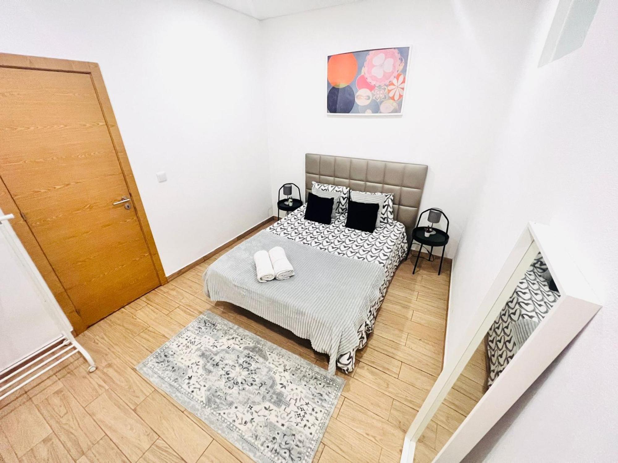 Rooms, Ideal Location For Tourists * Lisboa