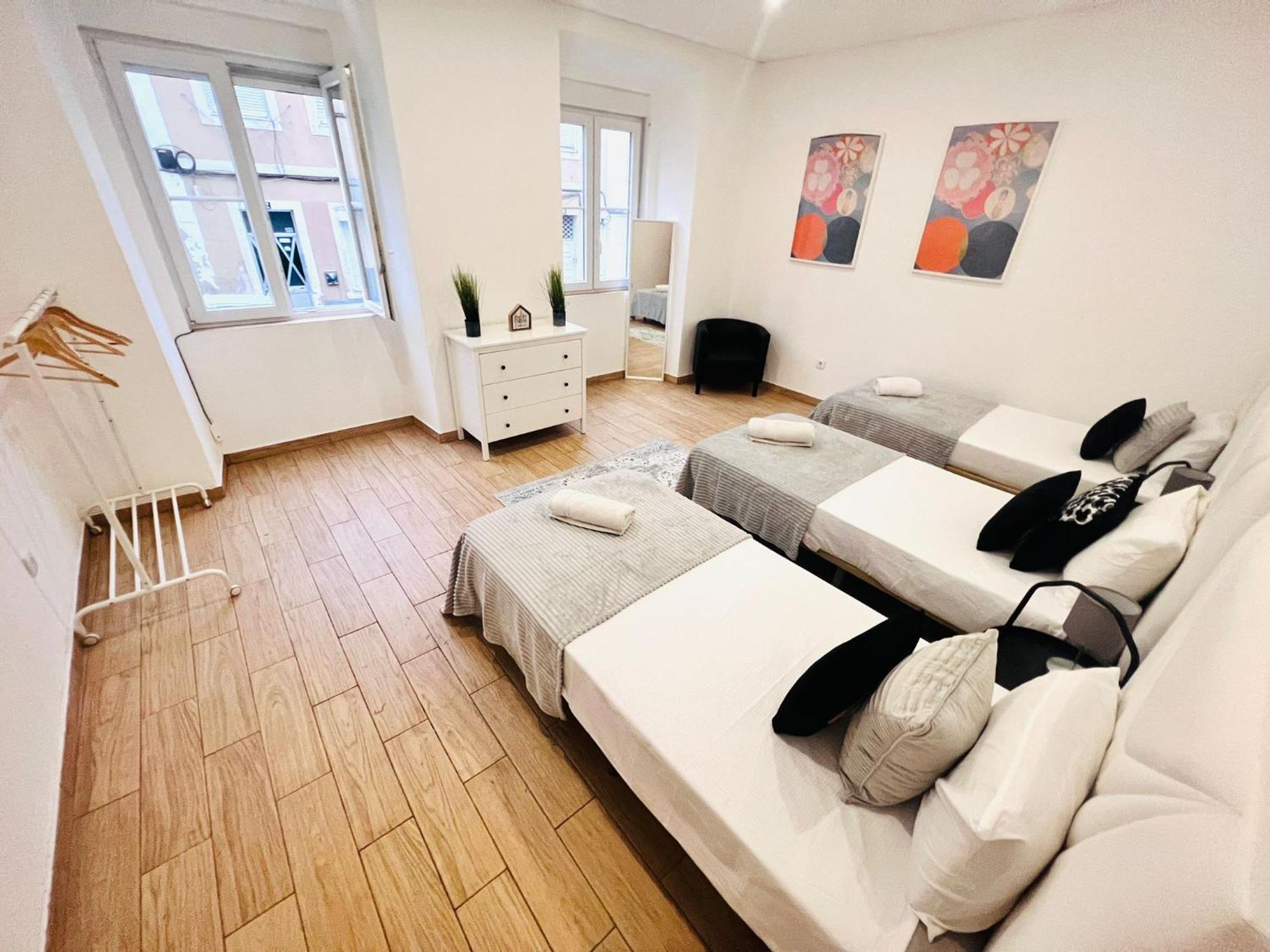 Rooms, Ideal Location For Tourists * Lisboa